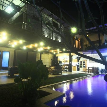 Villa Amalura I Yogyakarta Luaran gambar
