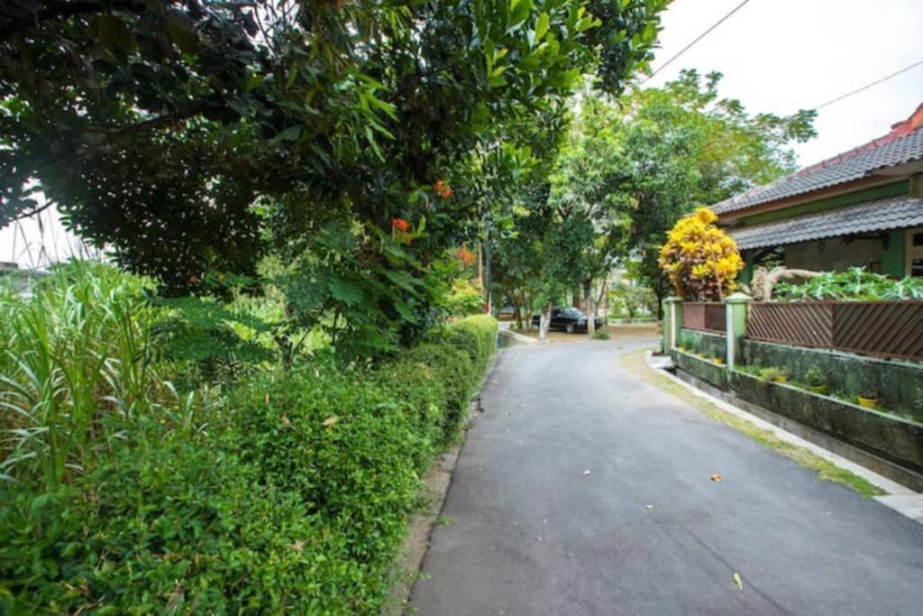 Villa Amalura I Yogyakarta Luaran gambar